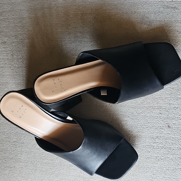 a . new day Black Mules Size 10W - Picture 3 of 8